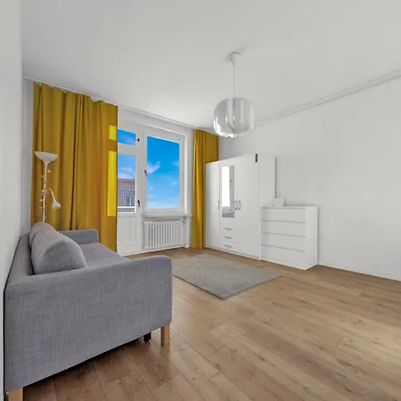 Teczowa Comfort By Bookinghost Apartmán